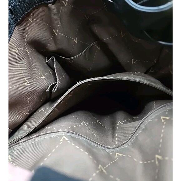 Vince Camuto Black Pebbled Genuine Leather Handbag Preppy Luxury Soft - Picture 5 of 10